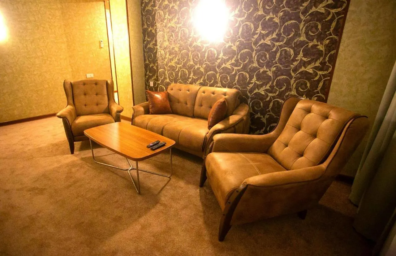 Royal Sapphire Hotel Баку 4*,