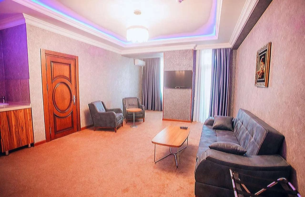 Royal Sapphire Hotel Баку