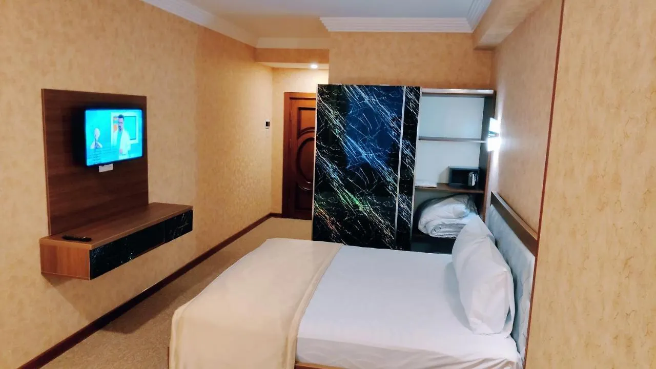 Royal Sapphire Hotel Bakoe