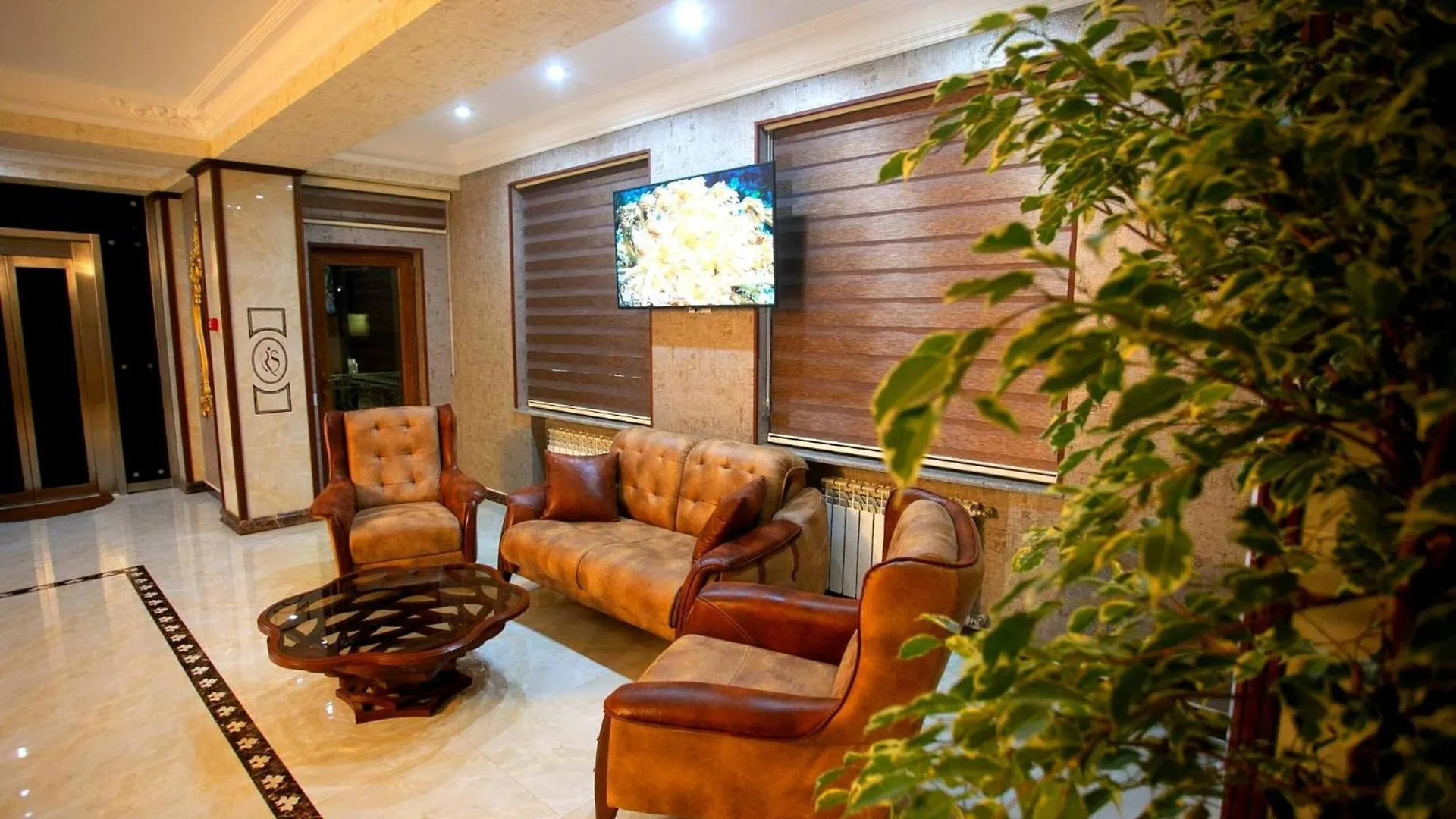 Royal Sapphire Hotel Bakoe