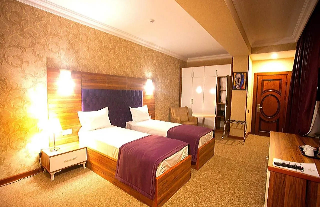 Royal Sapphire Hotel Bakoe